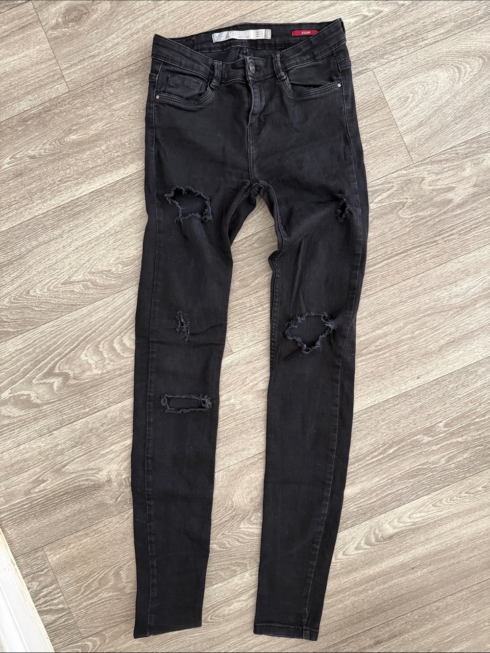 Zara Women's Black Distressed Dress Skinny Jeans trafaluc